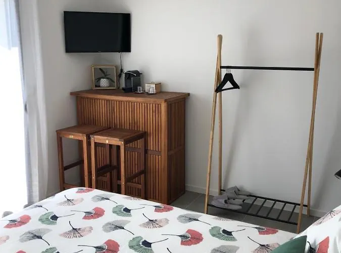 Alojamento de Acomodação e Pequeno-almoço Lesberit